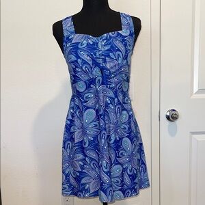 Woman multicolor dress